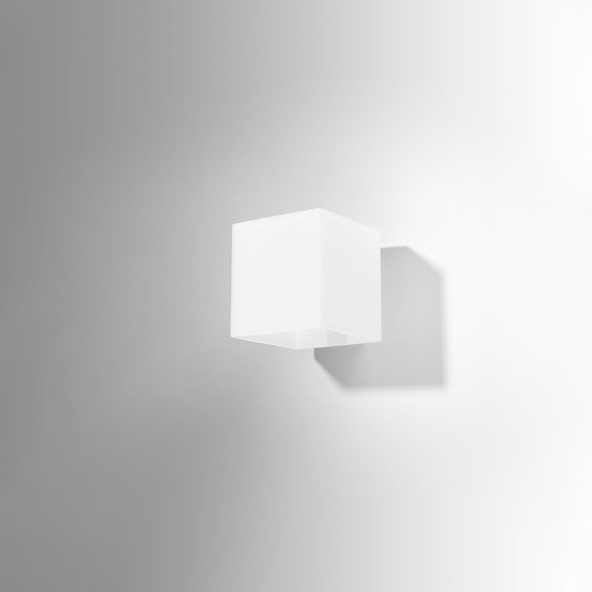 Glass Cube Wall Lamp