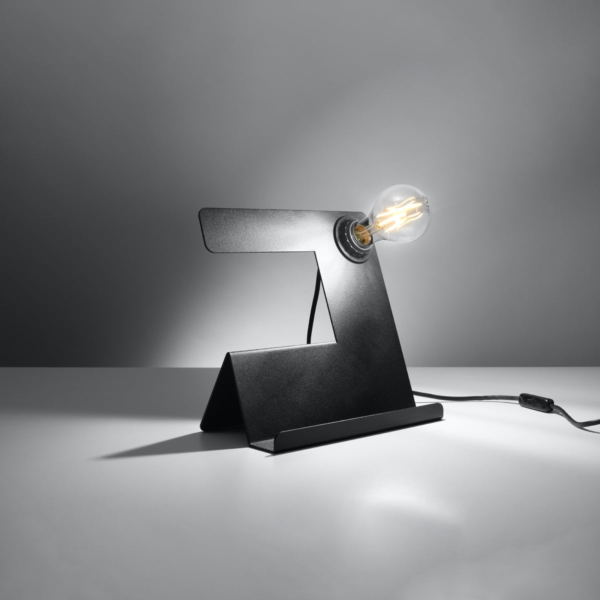 Lampe de table INCLINE noir