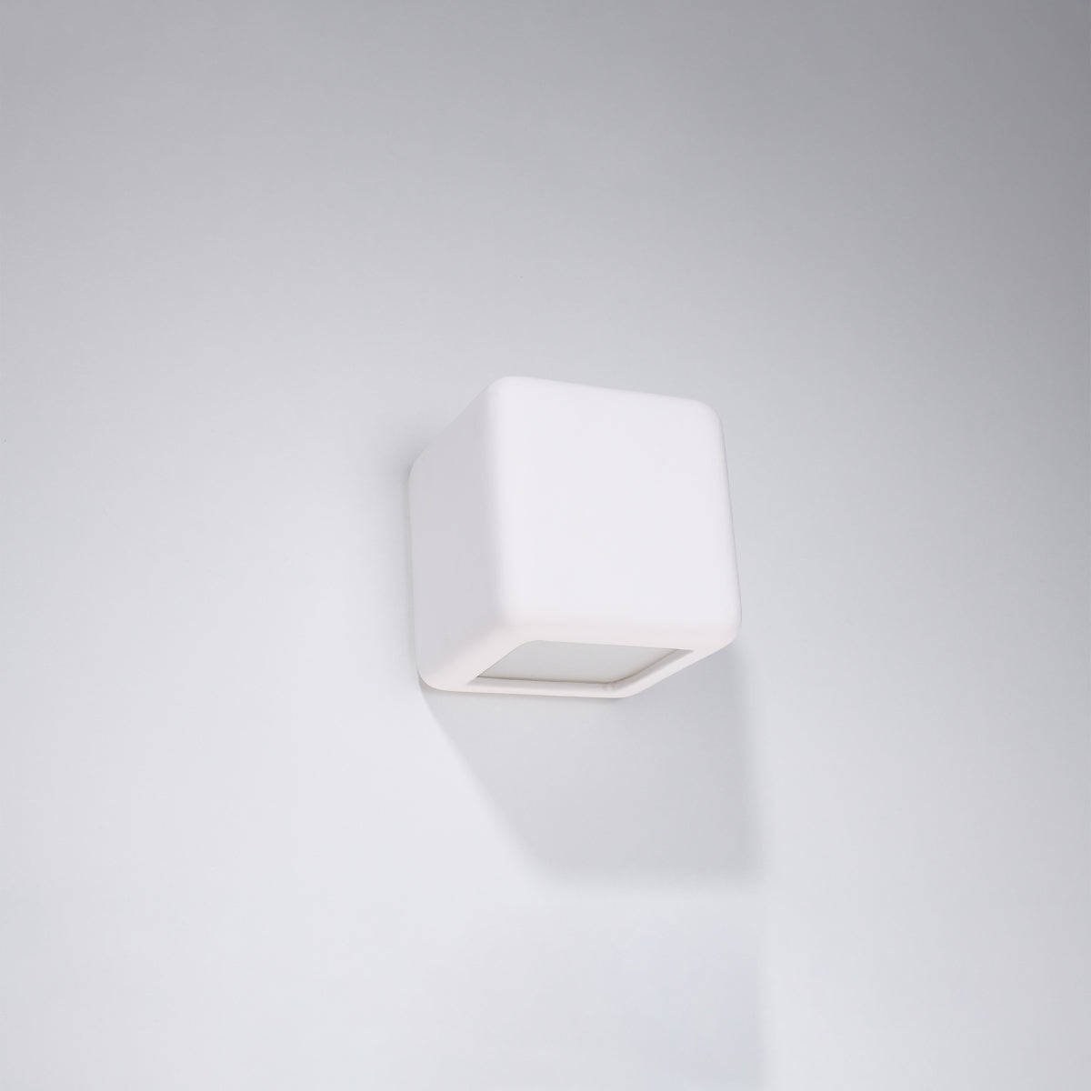 Rounded Cube Ceramic Wall Lamp