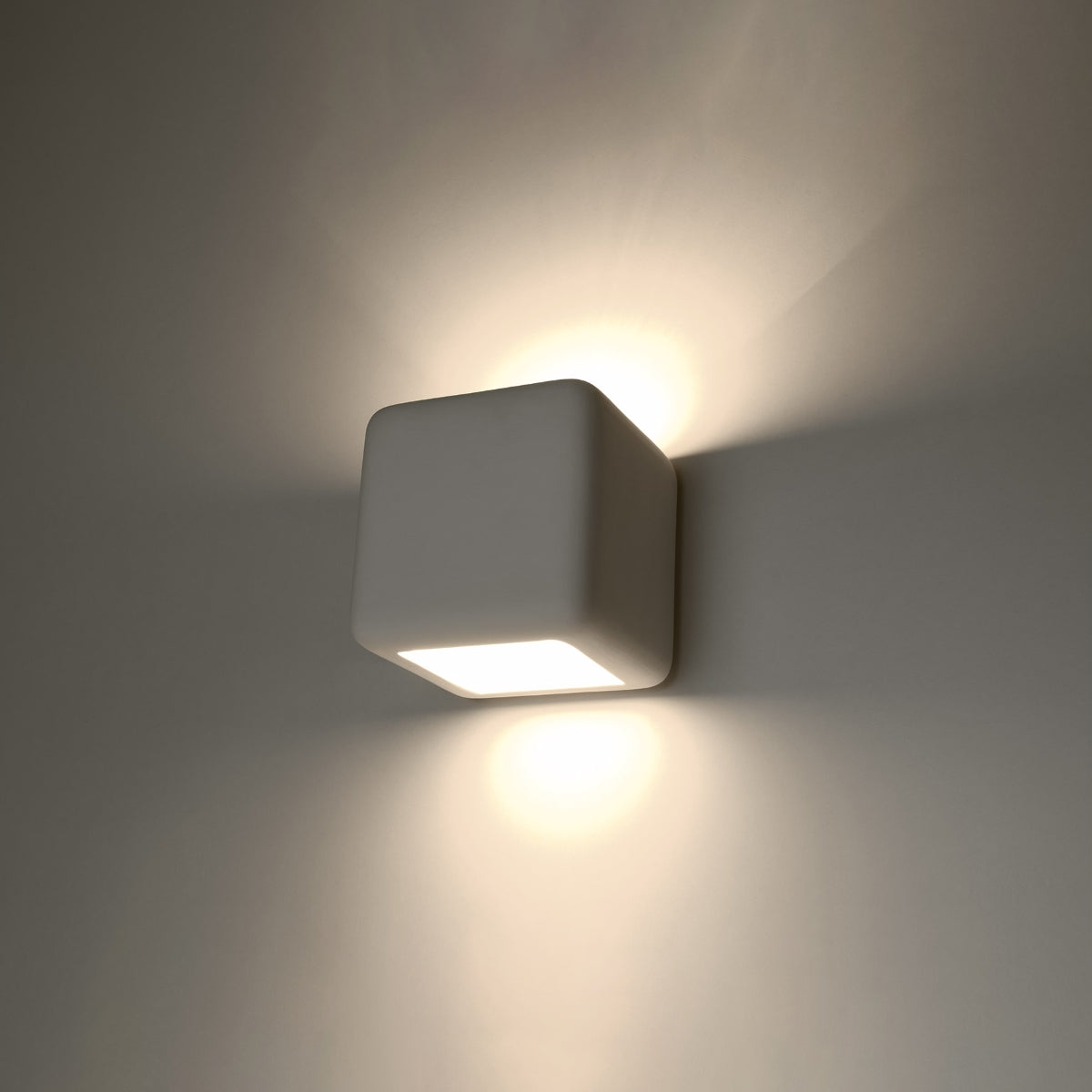 Rounded Cube Ceramic Wall Lamp