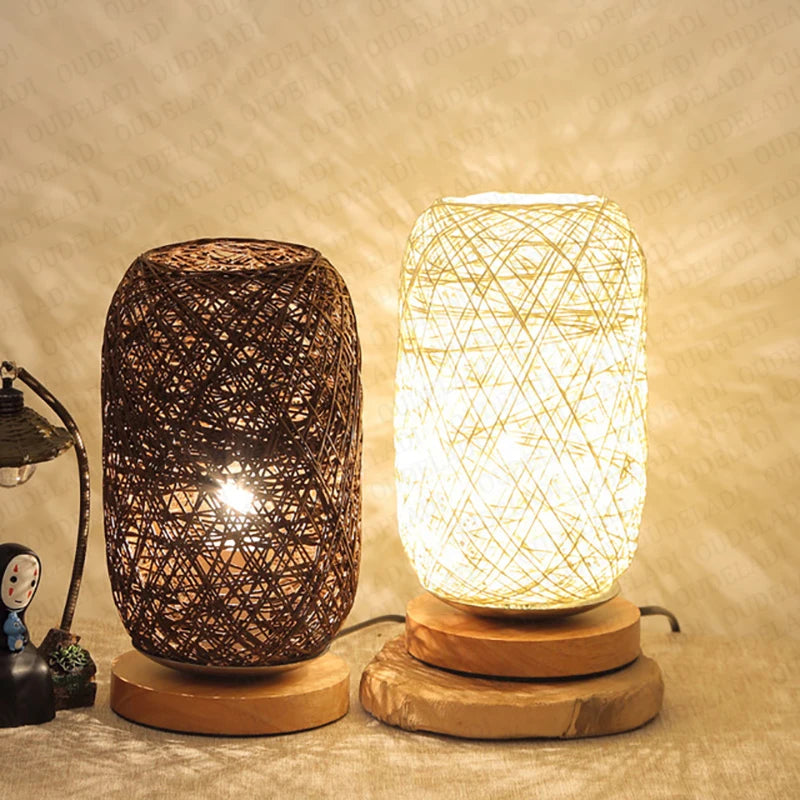 Lampe en Bois et Ficelle de Rotin Créative