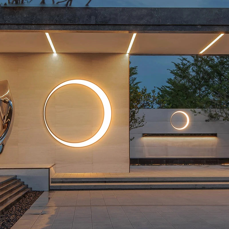 Luxury Circular LED Outdoor Wall Lamp