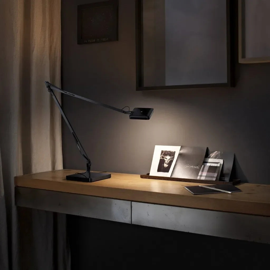 Lampe Italienne Bras Réglable de Bureau LED