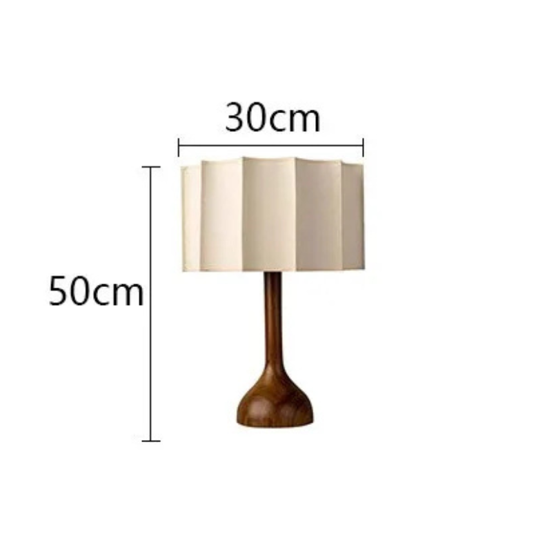 Lampe moderne en bois nordique avec design patte d'éléphant, offrant une lumière chaleureuse et naturelle.